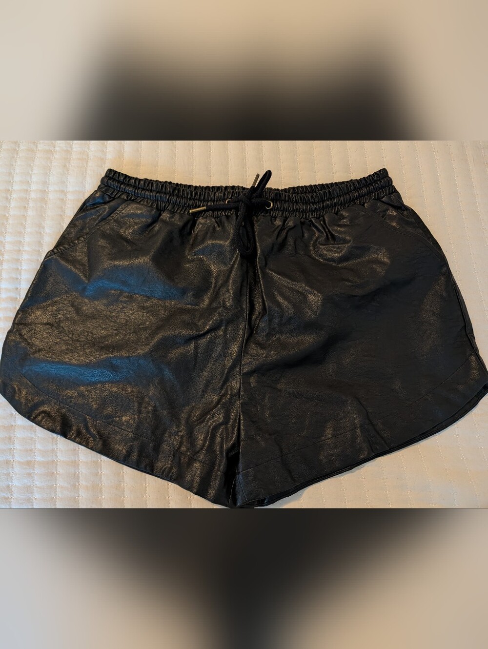 mittoshop Black Faux Leather Women’s Shorts